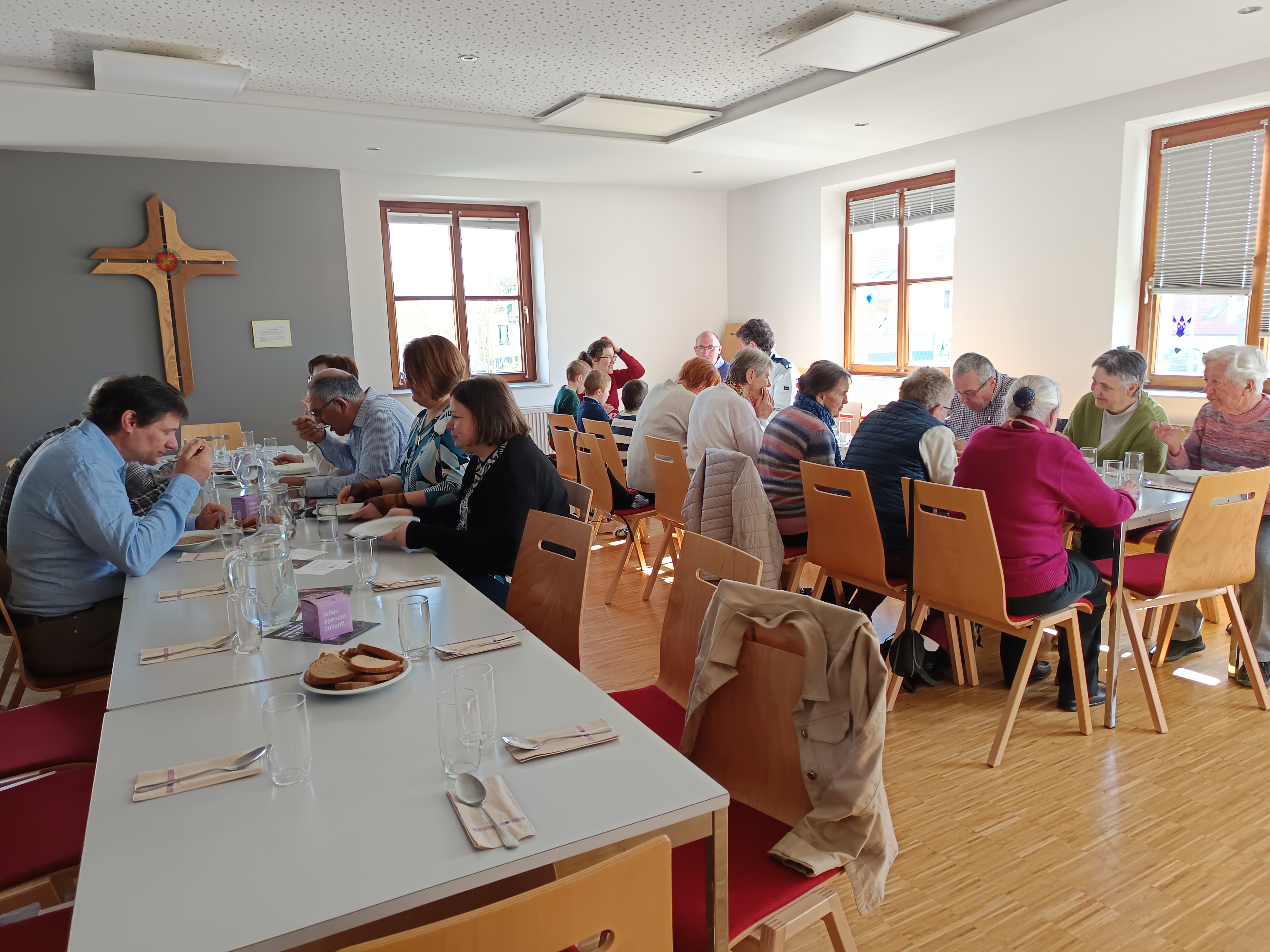 fastensuppenessen2025-1.jpg