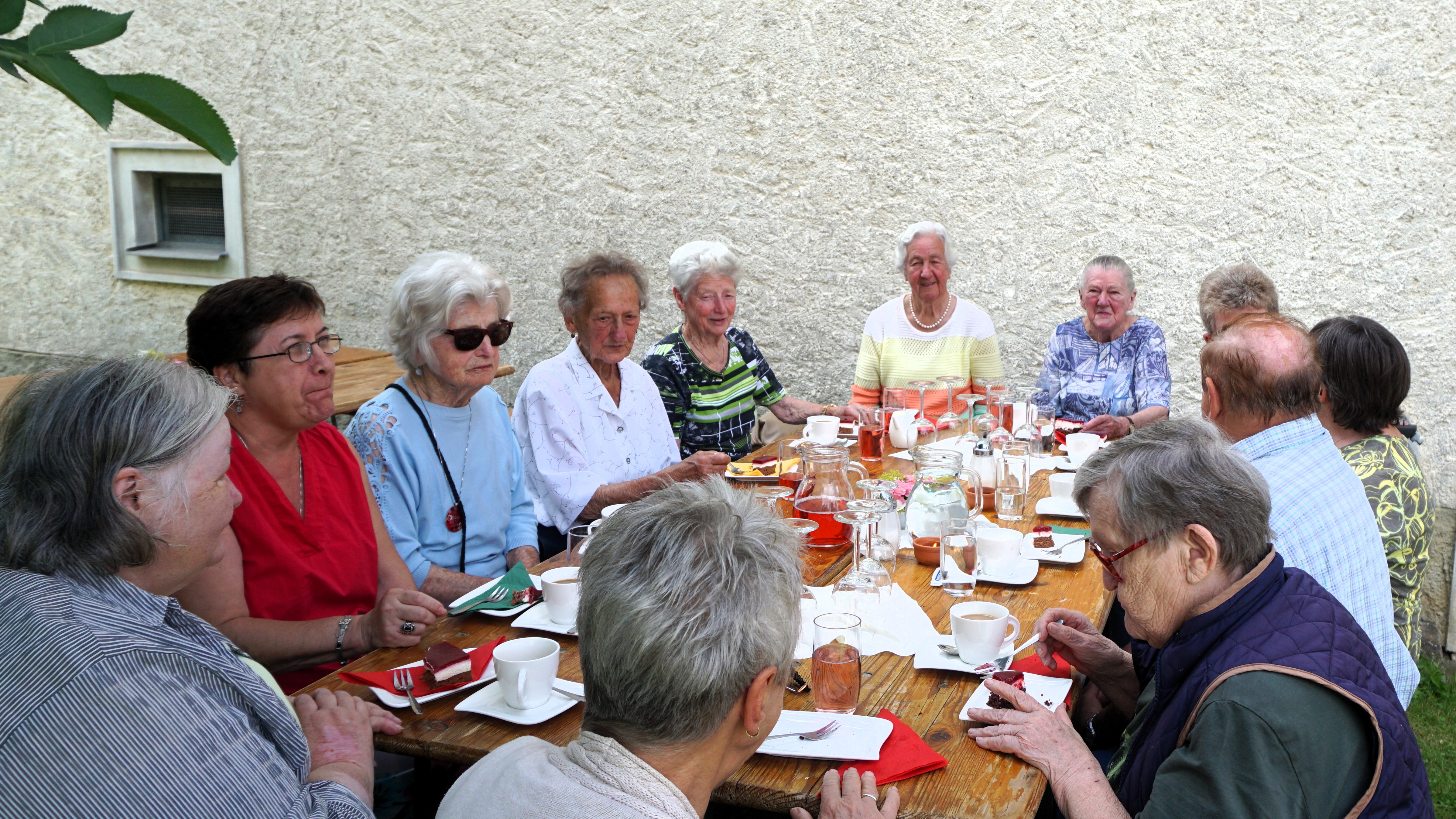 grillfest-der-senioren3.jpg