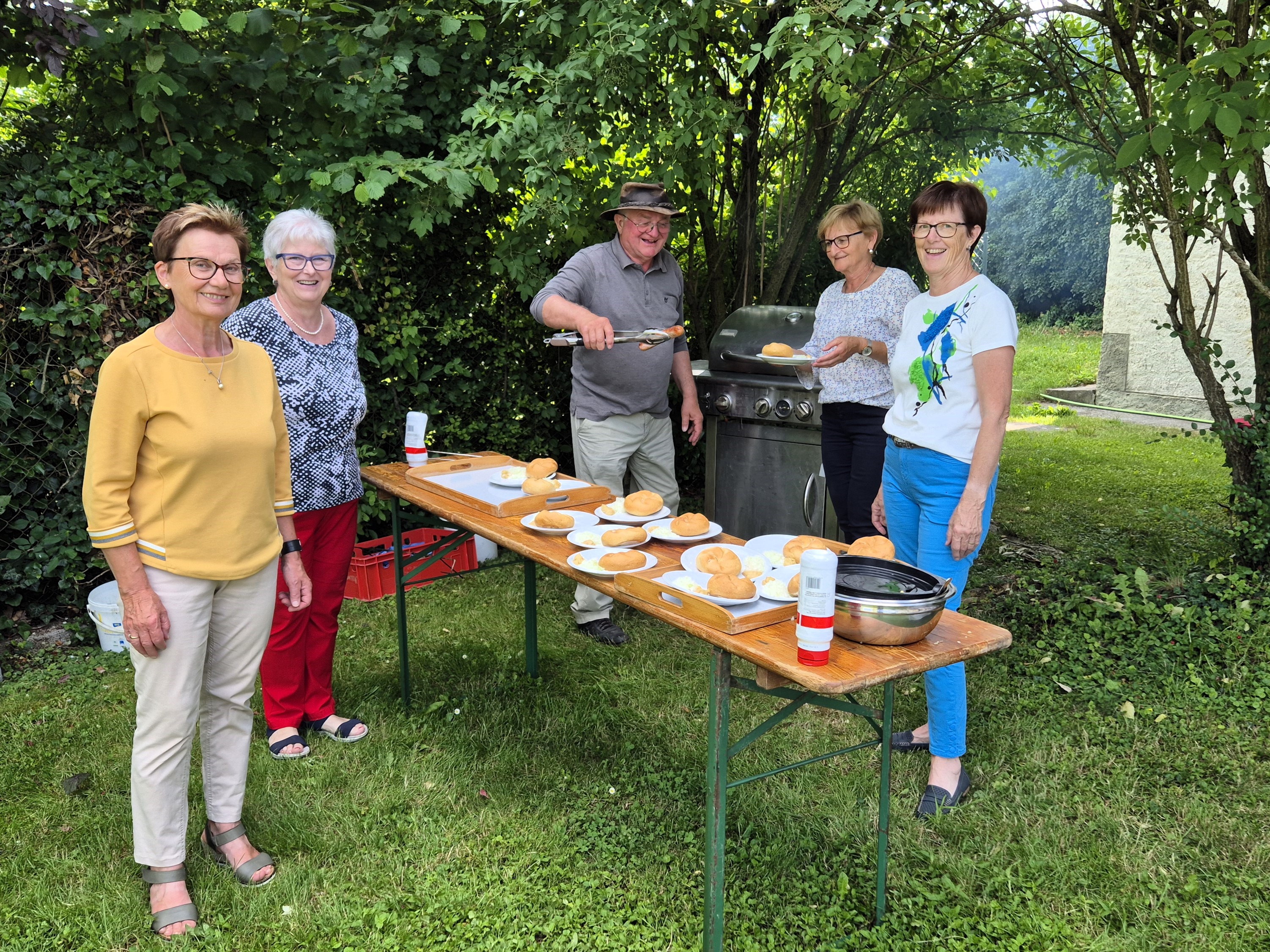 grillfest-der-senioren2.jpg